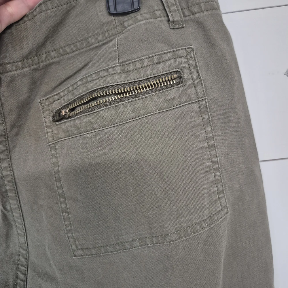 Cabela's Green Cargo Pants Straight Leg With Pocket At The Ankle - Picture 6 of 8